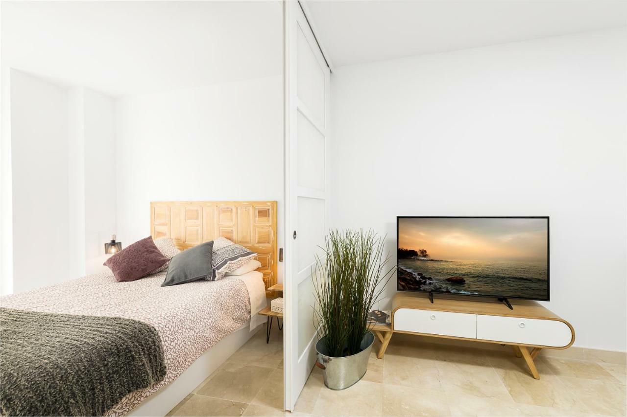 Apartamento Lujo Ancha Del Carmen Málaga Eksteriør bilde