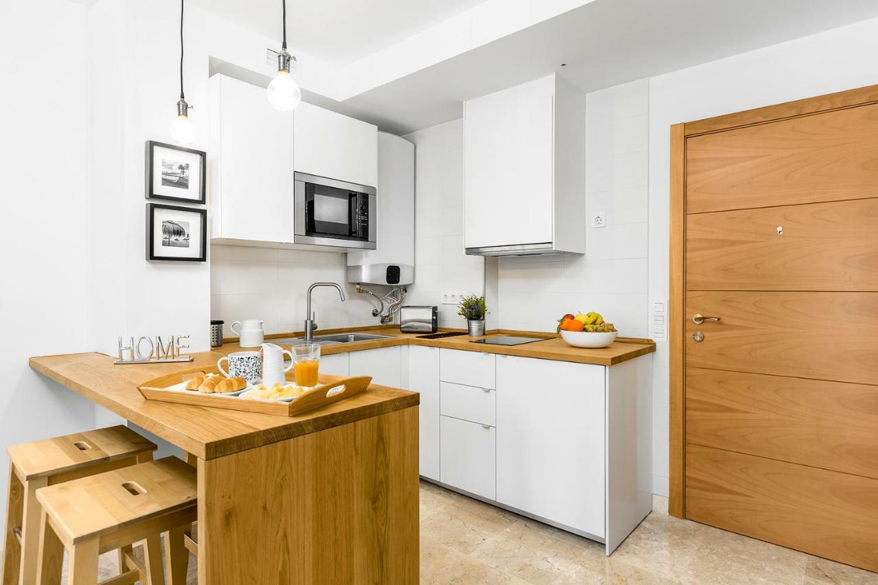 Apartamento Lujo Ancha Del Carmen Málaga Eksteriør bilde